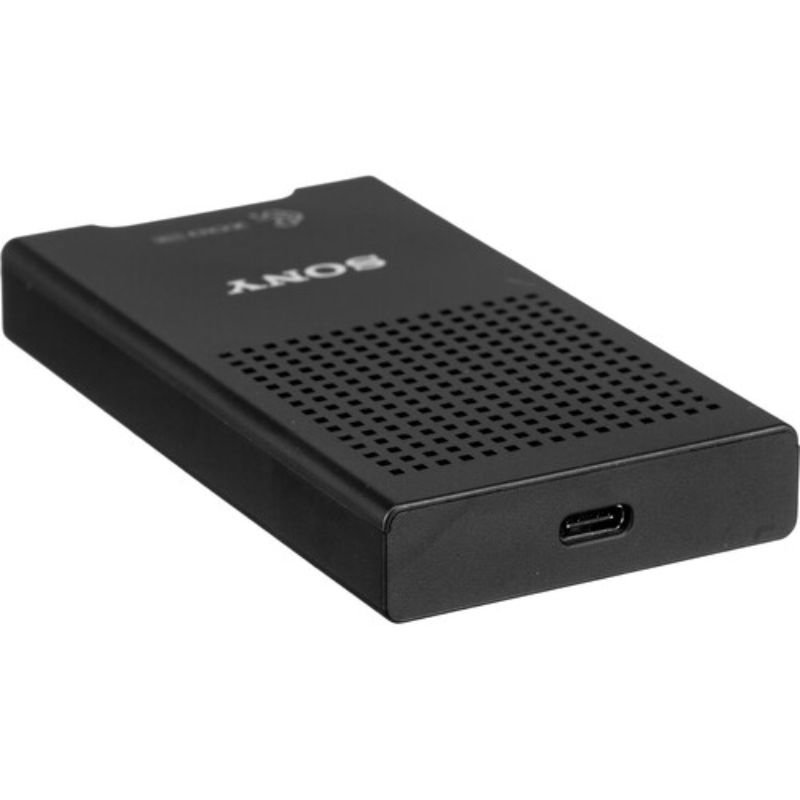 sony CFexpress card reader