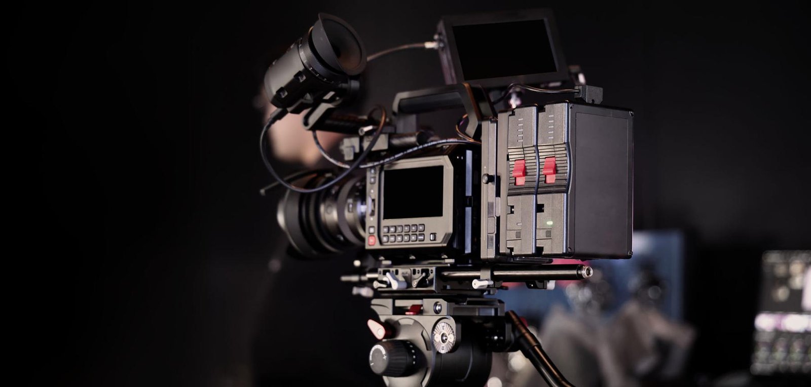 8k Cinema Lenses for Professional Filmmaking in Uae